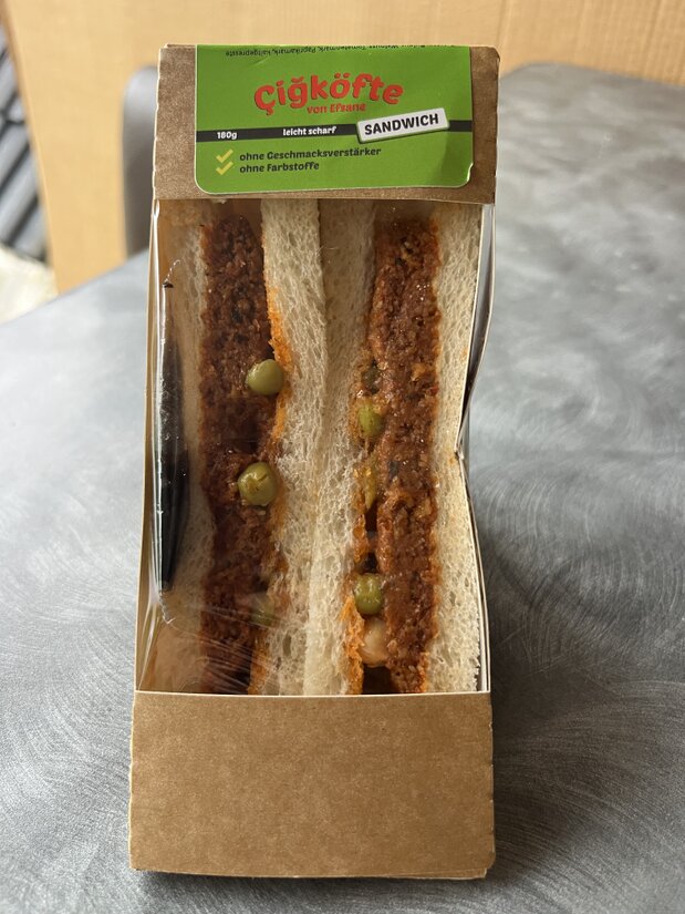 Cigköfte Sandwich 200 g – Snack